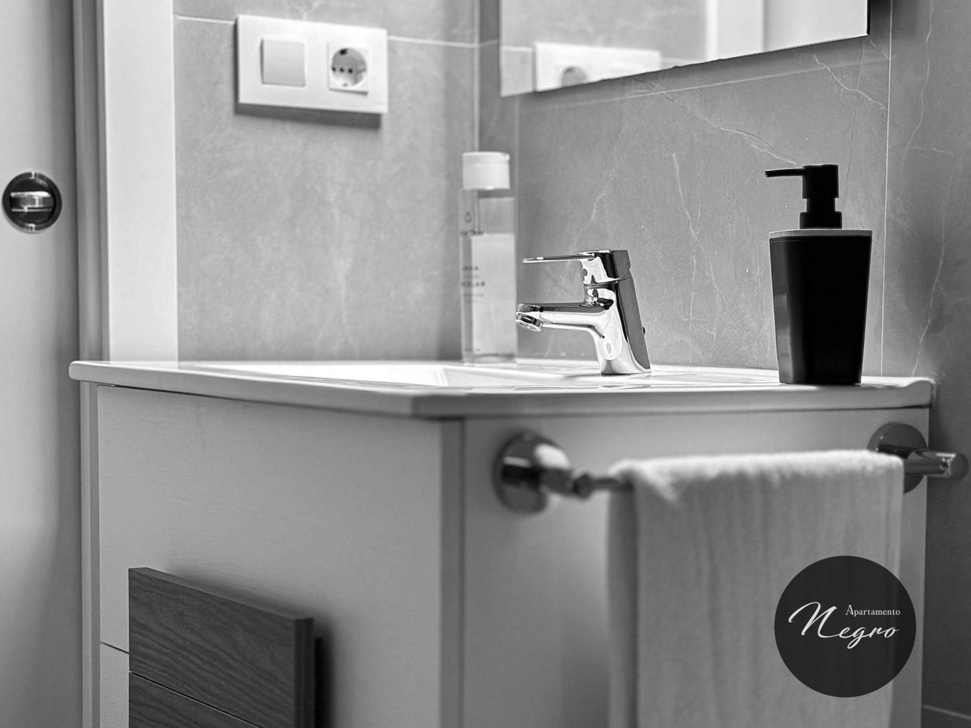 Apartamentos Blanco & Negro Tarifa Exterior foto