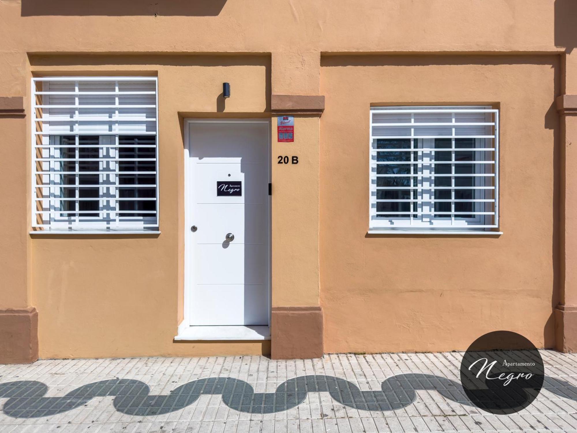 Apartamentos Blanco & Negro Tarifa Exterior foto